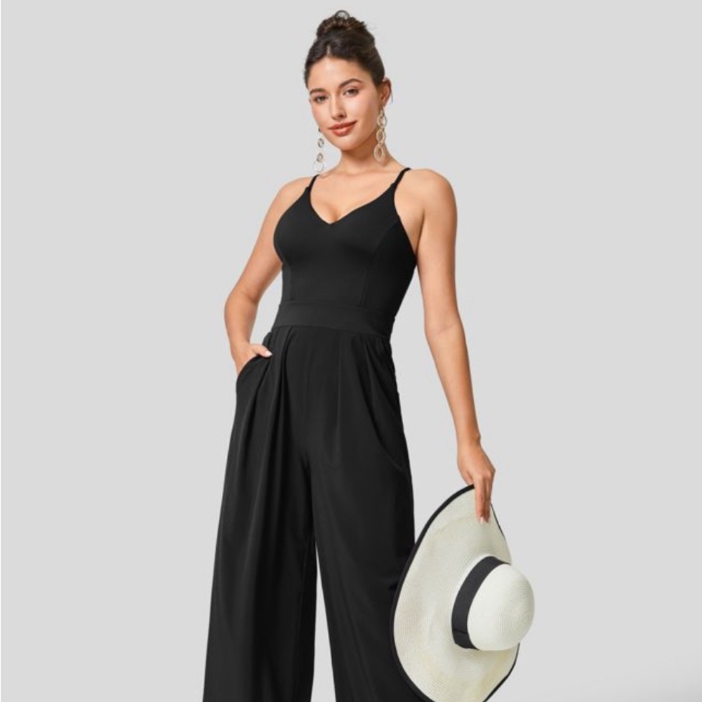 NWT Halara Breezeful Wide Leg Jumpsuit - Size M